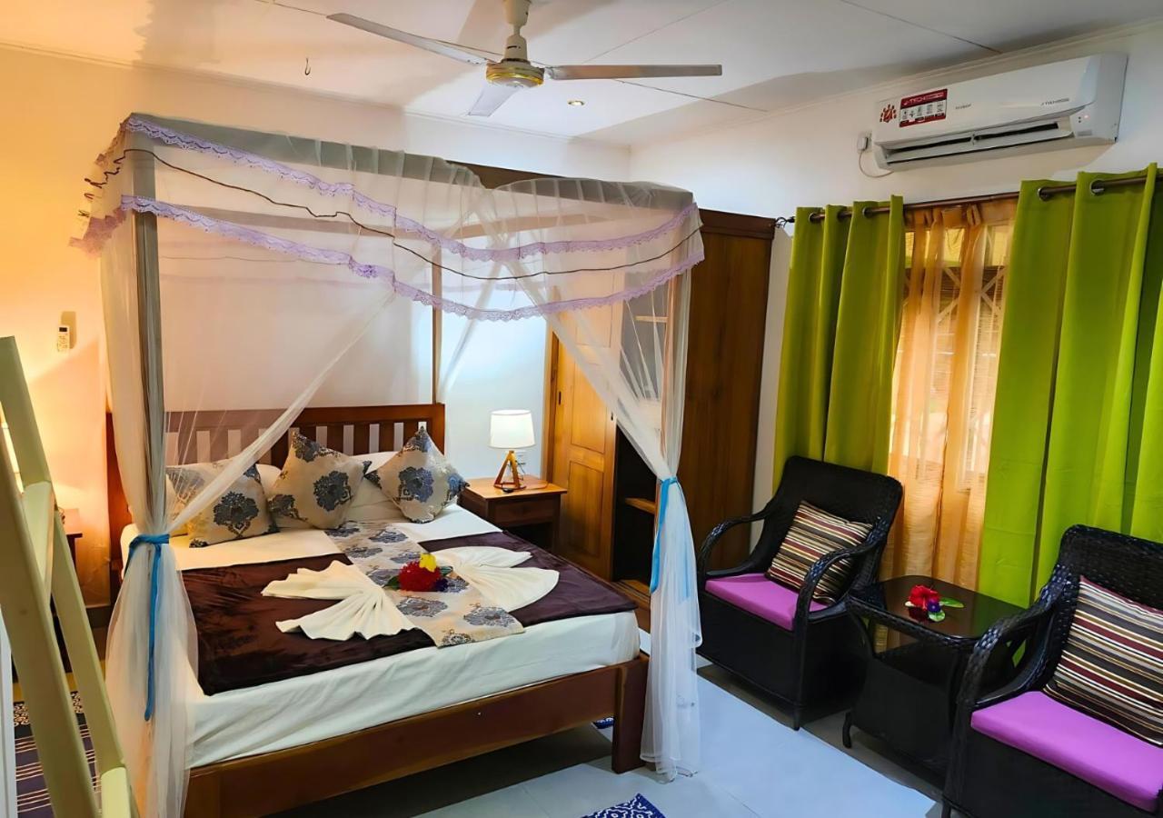 Buisson Guesthouse La Digue Exterior photo