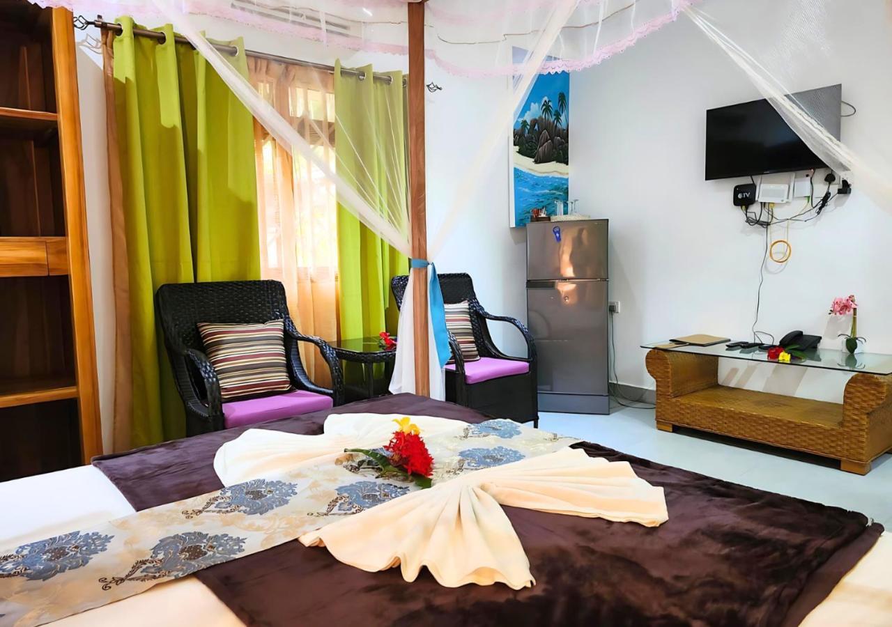 Buisson Guesthouse La Digue Exterior photo